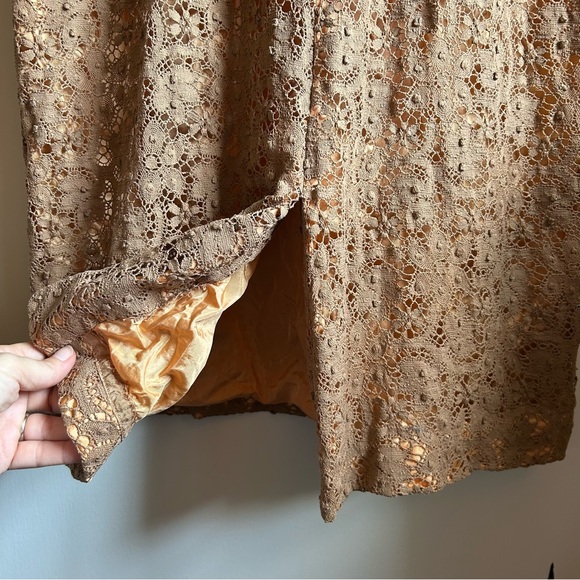 Vintage Hand-Made Lace Dress - Picture 9 of 9